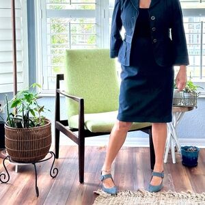 Ladies Suit